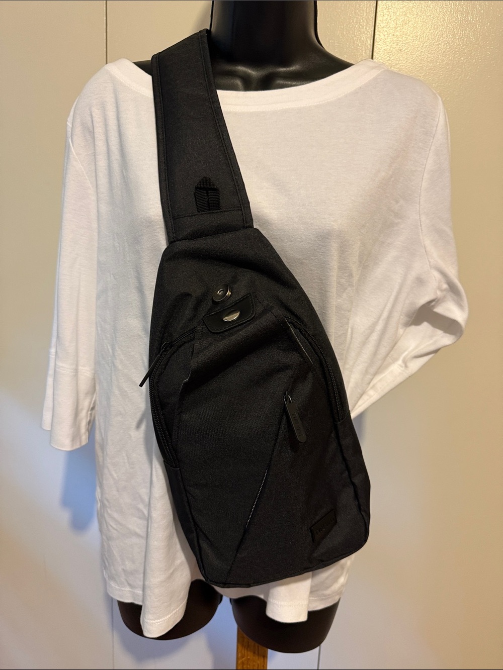 Unisex Black Crossbody Sling Bag - Lightweight Everyday Carry